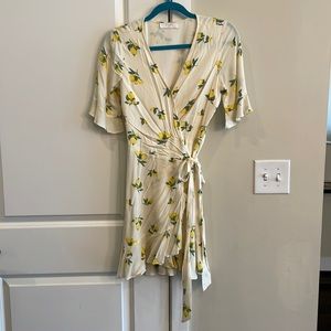 Elodie lemon print, wrap dress